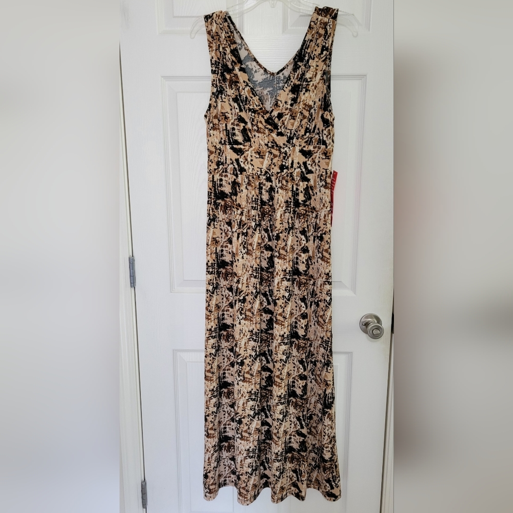 Sleeveless maxi dress with wrap look front in neutral/black print, size L